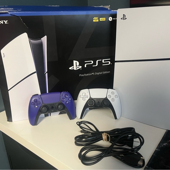 Sony PS5 Console White and Purple DualSense Controllers - Picture 1 of 6